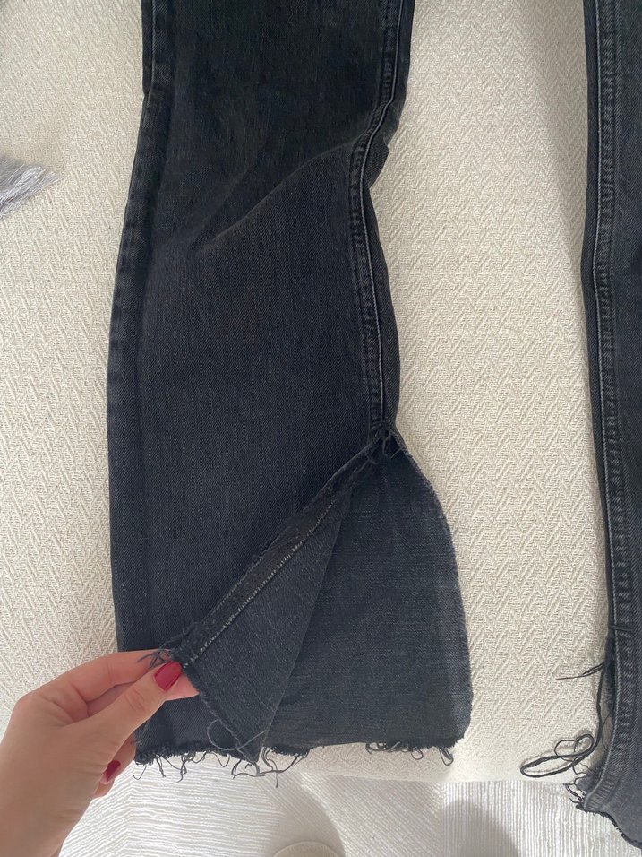 Yüksek Bel Siyah Denim Jean  Rahat ve Şık! — görsel 2/5