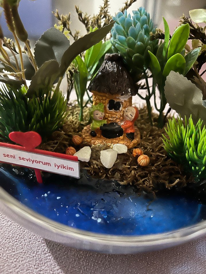 Cam Fanus İçinde Minyatür Bahçe ve Mavi Detaylar - Görsel 2