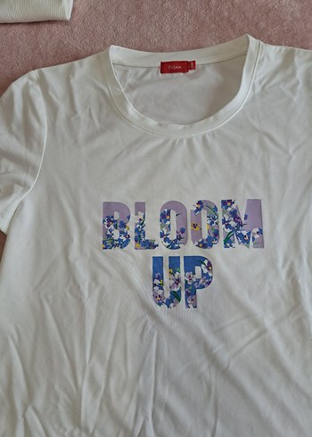 Beyaz Baskılı Kısa Kollu Kadın Tişört - Görsel 2