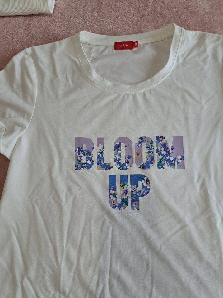 Beyaz Baskılı Kısa Kollu Kadın Tişört - Görsel 2