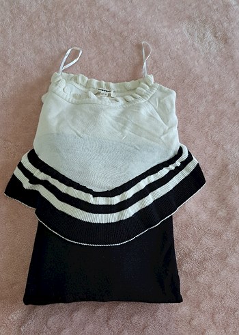 Volanlı Yüksek Yaka Siyah Kadın Kazak - Görsel 4