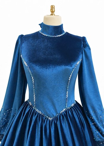 Uzun Kollu Mavi Dantel İşlemeli Kadın Abiye Elbise - Görsel 2