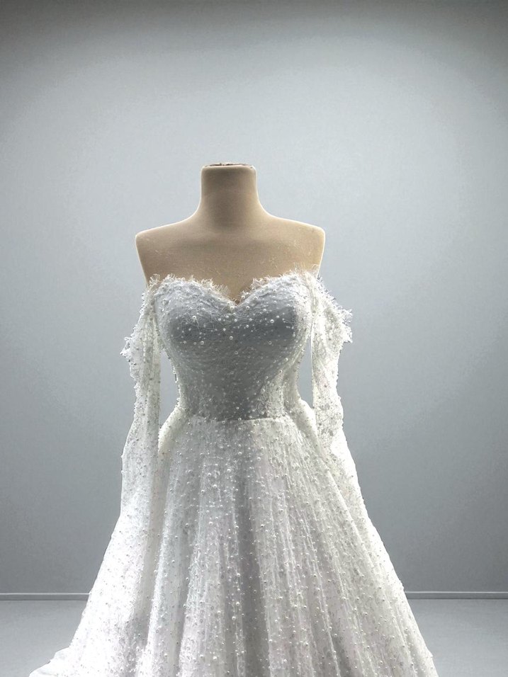 Uzun Kollu Straplez A Kesim Beyaz Gelinlik - Görsel 2