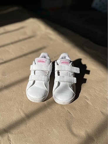 Adidas Kız çocuk spor ayakkabı