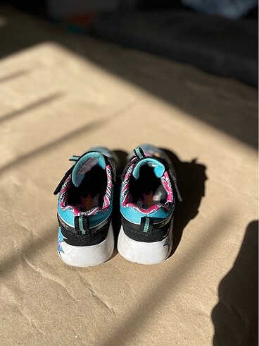 25 Beden mavi Renk SKECHERS ÇOCUK AYAKKABI