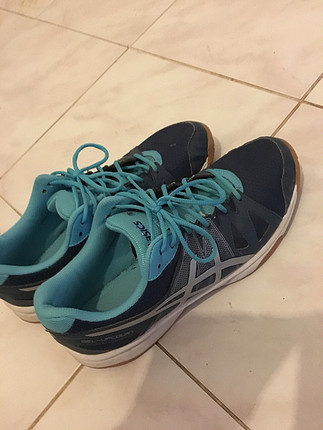 Asics spor ayakkabı