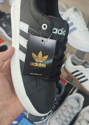 Adidas Siyah Beyaz Retro Sneaker