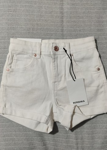 Bershka Ekru Denim Sort