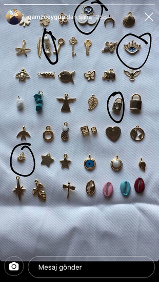 Charm bileklik 