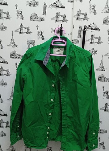 Yeşil gömlek 
