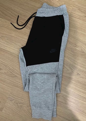 Nike Gri Siyah Renk Bloklu Esofman Alti