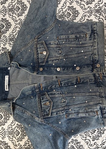 Koton Tas Detayli Mavi Denim Ceket