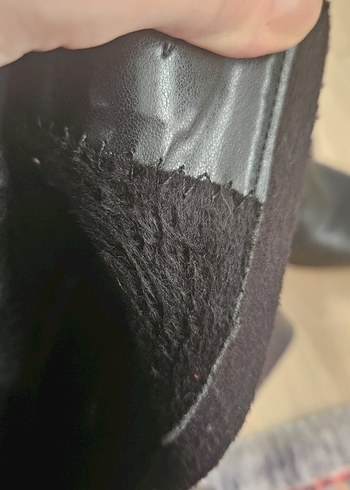 Siyah Deri Topuklu küt burun bot - Görsel 3