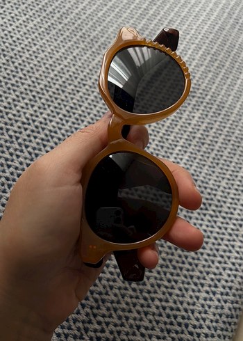 Kadın Güneş Gözlüğü - Görsel 2