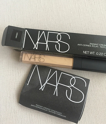 Nars radiant creamy kapatıcı