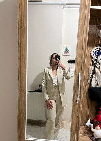 Zara Ekru Minimal Takim