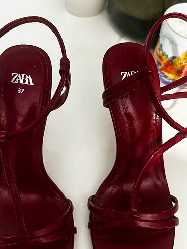 Zara Zara topuklu ayakkabı