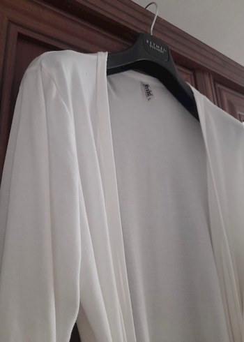 Yeni İnci ..Uzun Kollu Beyaz Kadın Sabahlık - Görsel 3