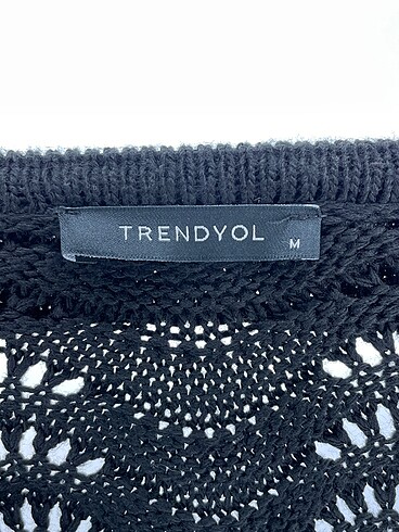 m Beden çeşitli Renk Trendyol & Milla Bluz %70 İndirimli.