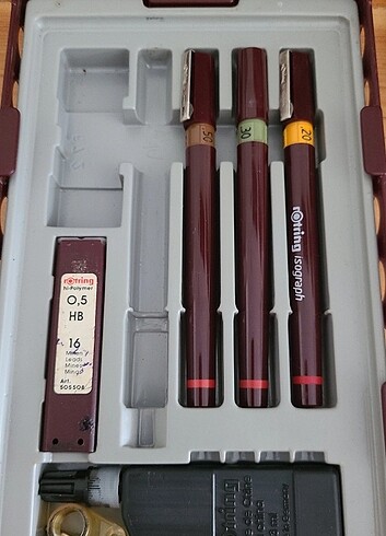 Rotring kalem seti.