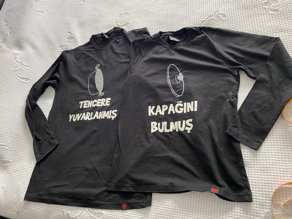 Siyah Baskılı kadın ve Erkek tshirt takım - Görsel 3