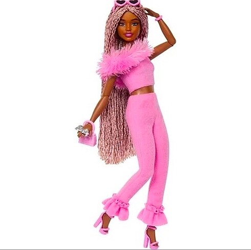  Beden Renk Barbie Deluxe Style Doll #4
