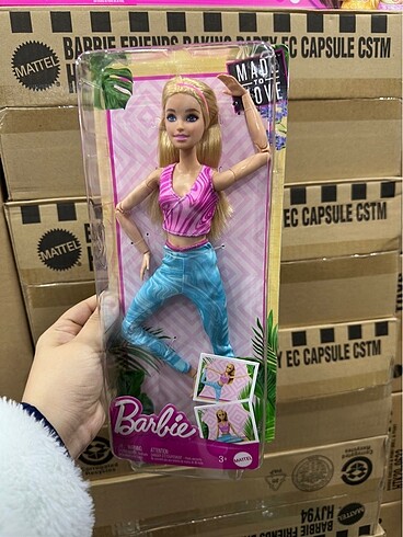 Barbie Sonsuz Hareket Bebeği