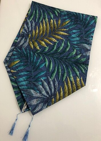 Zara Home Runner / masa örtüsü