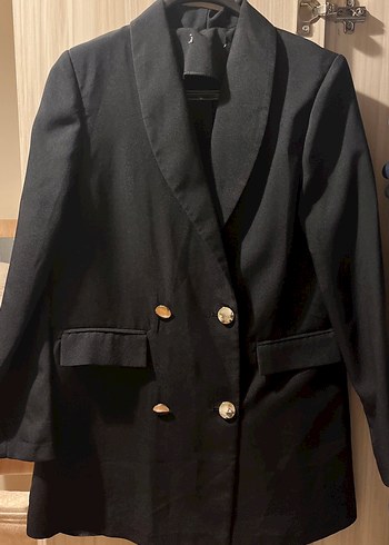 Zara Sikligin Simgesi Siyah Cift Sirali Blazer Ceket