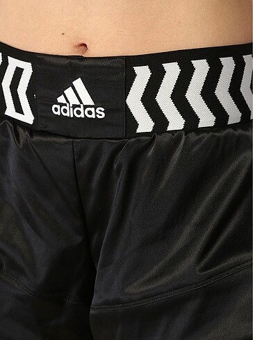 xs Beden siyah Renk Adidas şort