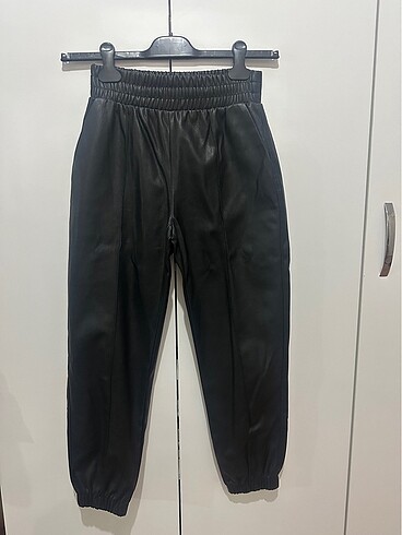 Bershka deri pantolon