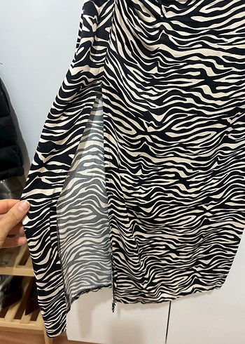 Zebra Desenli Pilili Uzun Midi Etek - Görsel 3