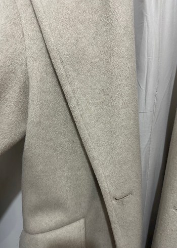 Bershka Bej Çift Düğmeli Kaban - Görsel 4