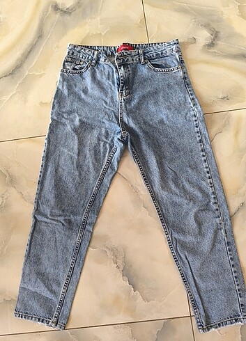 Levis Jean kot