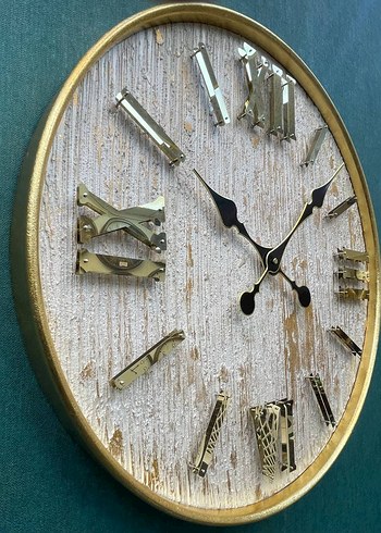American Vintage Altin Tonlu Vintage Ahsap Duvar Saati