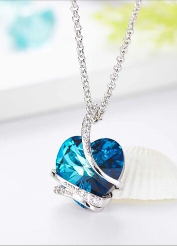 Monemel Swarovski Taşlı Mavi Kalp Kolye (Altın Kaplama)