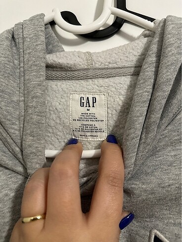 m Beden Gap sweat