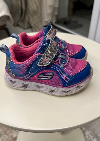 Skechers ürünü