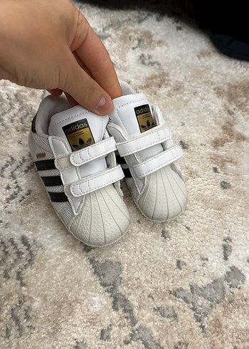 Adidas ürünü