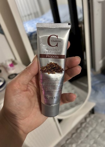 Claderm Propolis Anındırıcı Kil Maskesi 50 ml