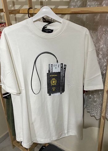Balenciaga Beyaz Oversize Bisiklet Yaka Tisort