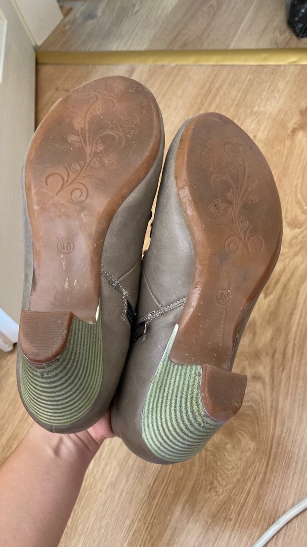 Bej Süet Kadın Dolgu Topuk Bot - Görsel 4