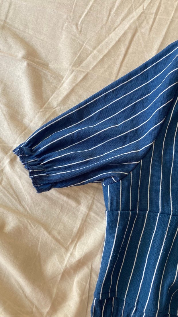 Mavi Çizgili Keten V Yaka Kadın Gömlek - Görsel 2