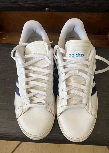 Adidas Orijinal Adidas Beyaz Spor Ayakkabi