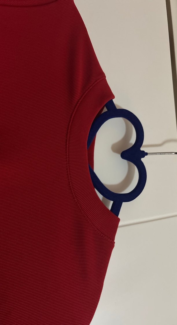 Kırmızı Uzun Kollu Crop Top - Görsel 4