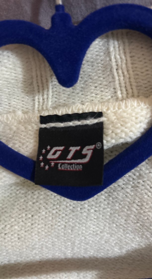 Beyaz Volanlı Kadın Triko Hırka - Görsel 4