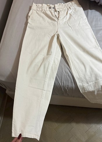 Kadın Pamuklu Beyaz Düğmeli Rahat Kumaş Pantolon - Görsel 3
