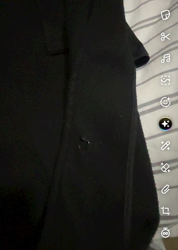 Bershka Siyah Tek Düğmeli Uzun Kaban - Görsel 9