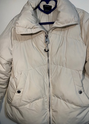 Bershka Beyaz Şişme Mont - Görsel 2