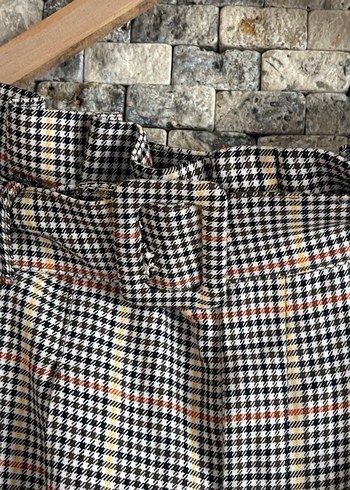 Ekoseli Gri Kemerli Kadın Kumaş Pantolon ve Crop - Görsel 5